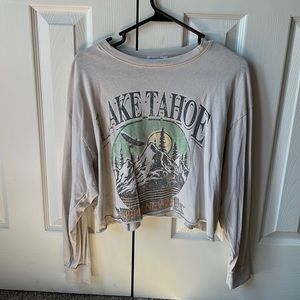 slightly cropped flowy top from fitz and eddi